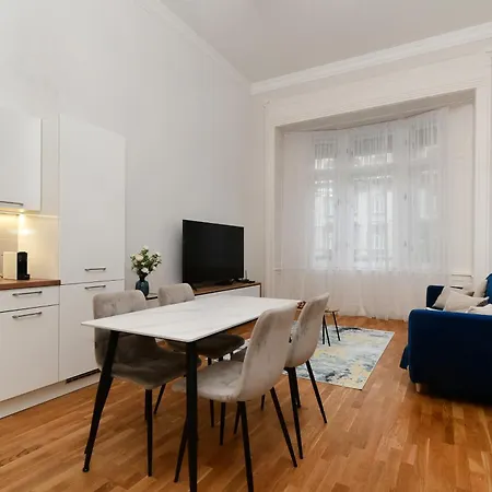 Budapest Blue Apartment Exterior photo