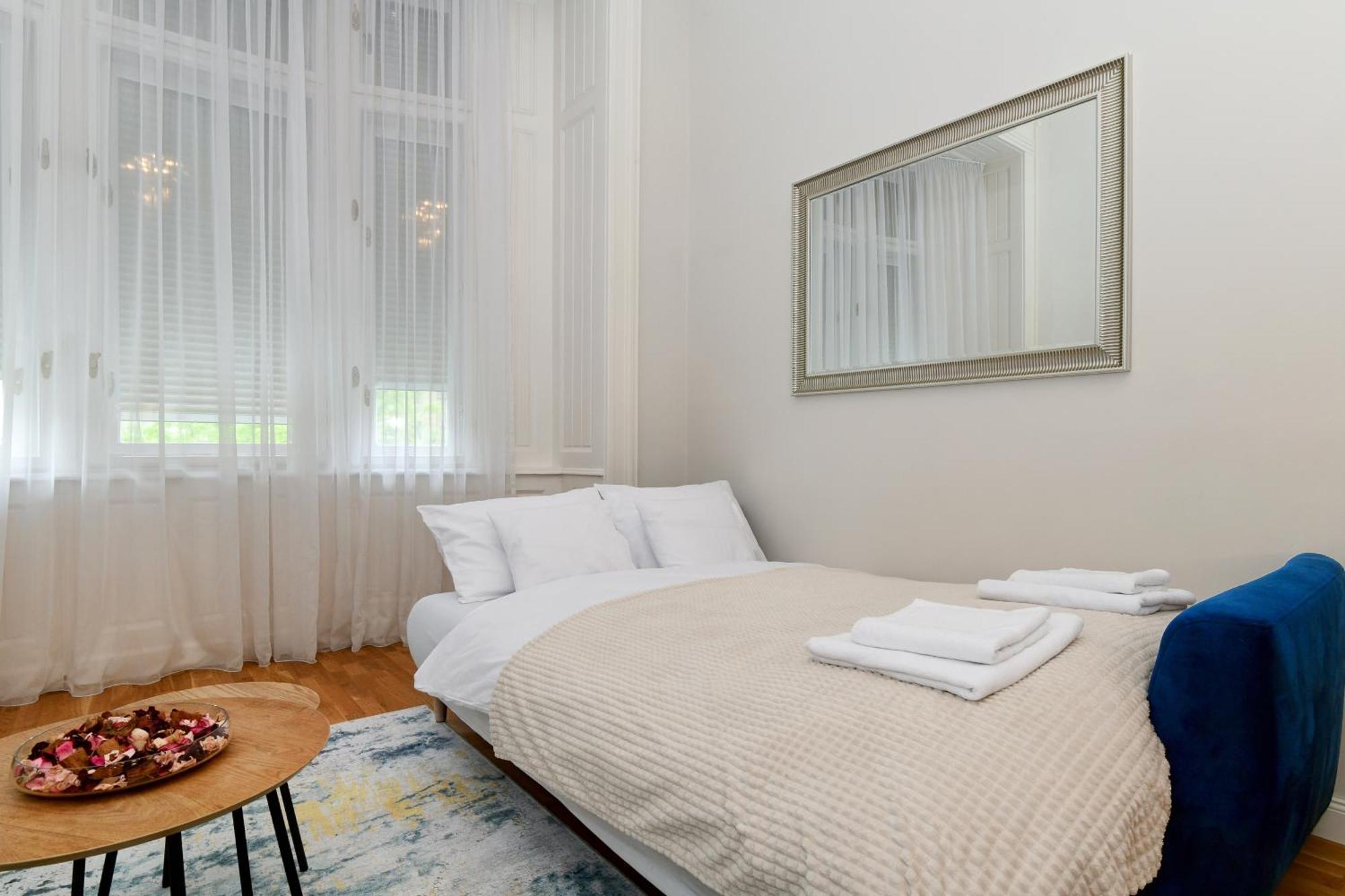 Blue Apartman *